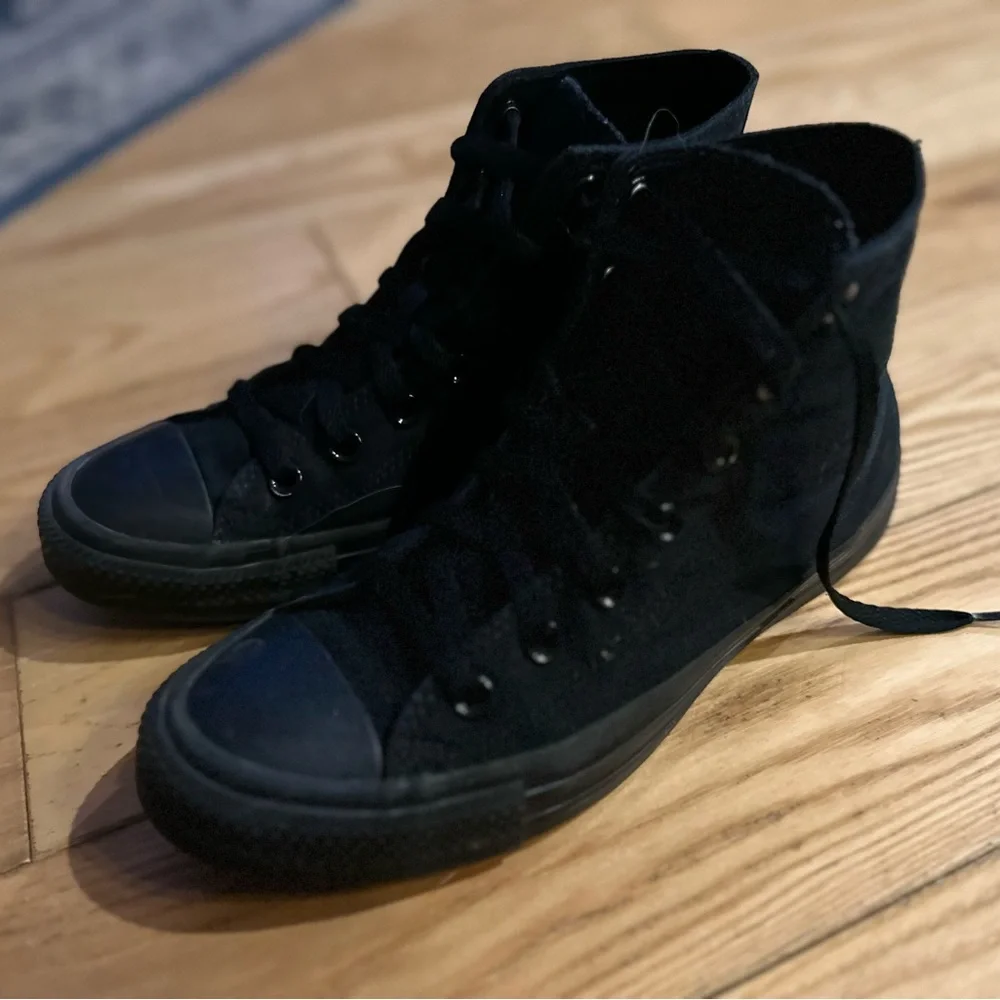 All-Black High Top Converse Chuck Taylor all star women’s size 8 Canvas Sneakers - Picture 7 of 8